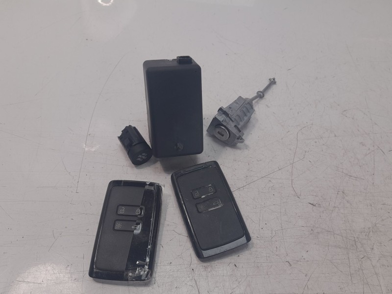 Recambio de conmutador de arranque para renault captur ii techno referencia OEM IAM 251503985R  