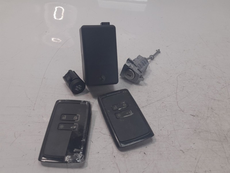 Recambio de conmutador de arranque para renault captur ii techno referencia OEM IAM 251503985R  