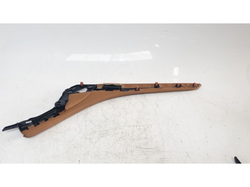 Recambio de moldura para lexus rc referencia OEM IAM 5501224100  