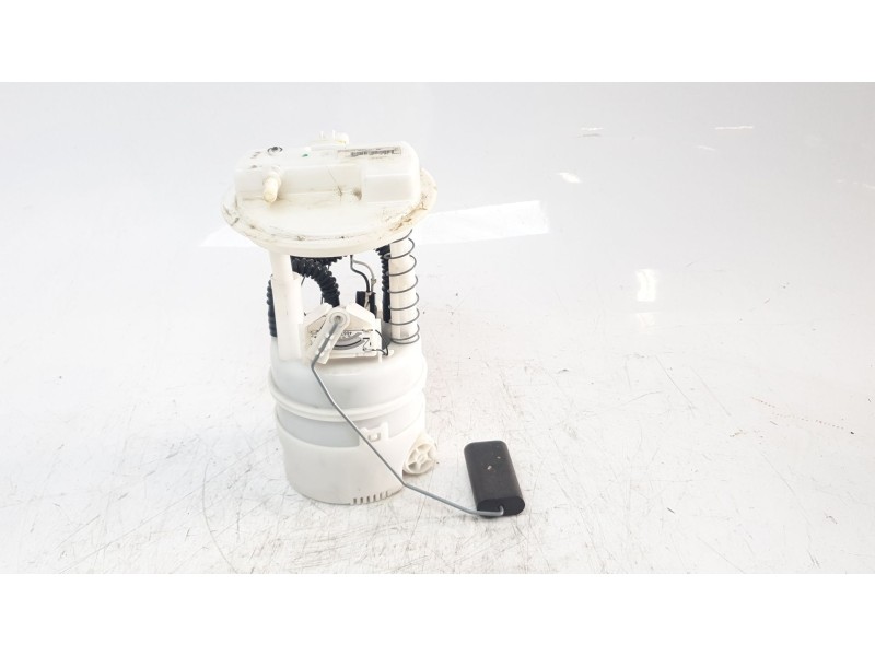 Recambio de bomba combustible para nissan juke (f15) ultimate edition referencia OEM IAM 100023477  