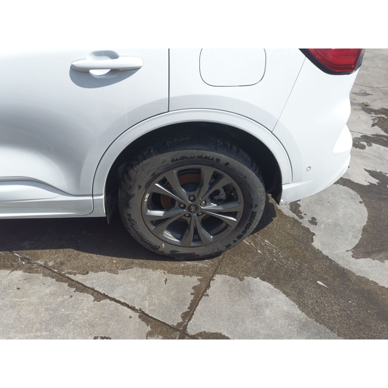 Recambio de aletin trasero izquierdo para ford kuga iii (dfk) 2.5 fhev referencia OEM IAM   