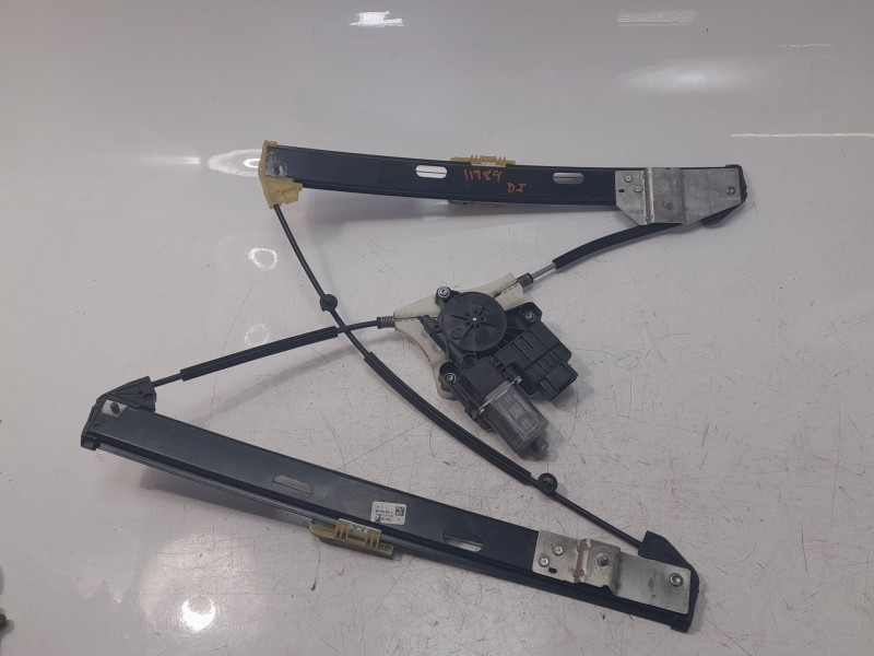 Recambio de elevalunas delantero izquierdo para seat arona xcellence referencia OEM IAM 6F9837461C  