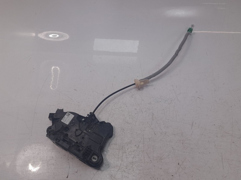 Recambio de cerradura puerta delantera izquierda para seat arona xcellence referencia OEM IAM 10B837015B  