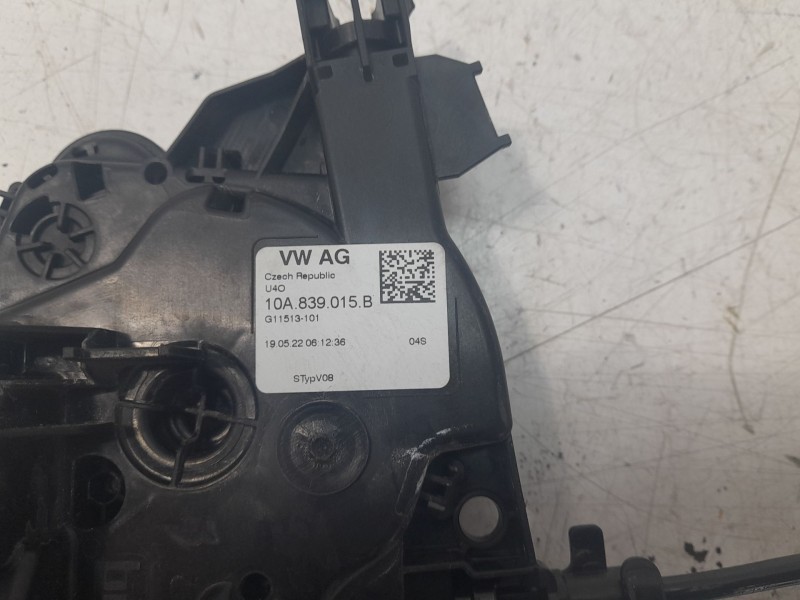 Recambio de cerradura puerta trasera izquierda para seat arona xcellence referencia OEM IAM 10A839015B  