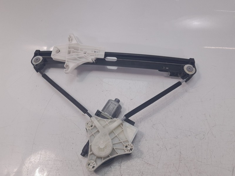 Recambio de elevalunas trasero izquierdo para seat arona xcellence referencia OEM IAM 6F0839461C  