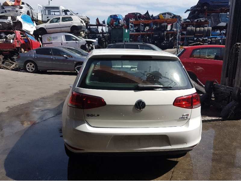 volkswagen golf vii lim. del año 2015