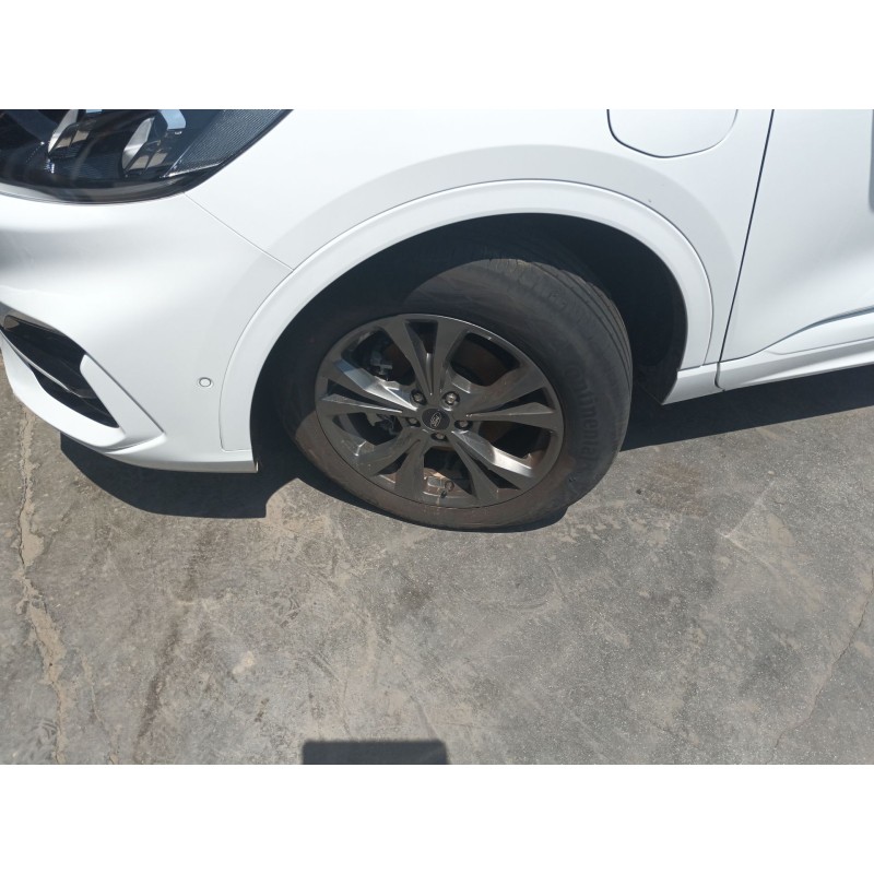 Recambio de brazo suspension inferior delantero izquierdo para ford kuga iii (dfk) 2.5 fhev referencia OEM IAM   