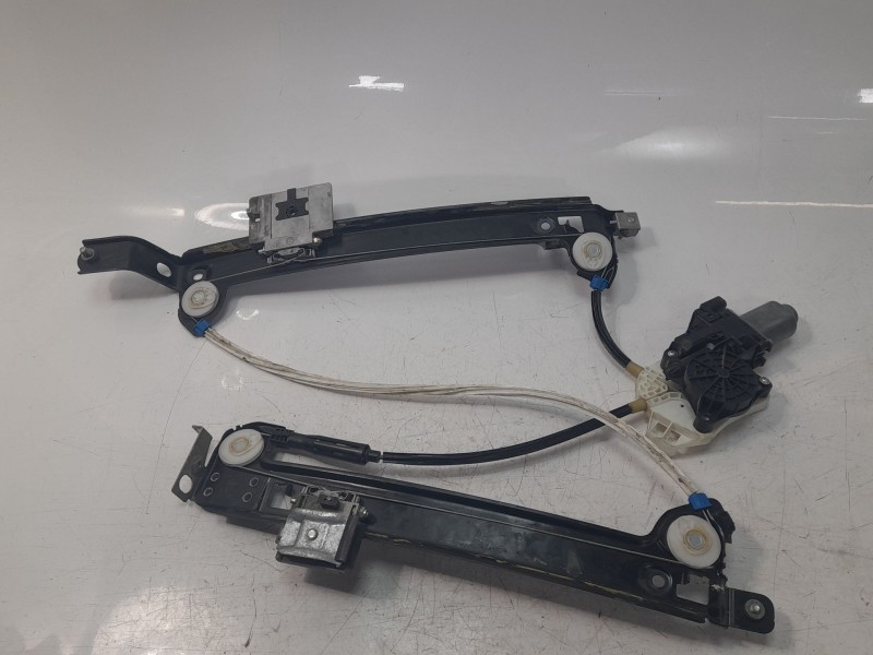 Recambio de elevalunas trasero izquierdo para peugeot 508 allure pack referencia OEM IAM 123644CL  