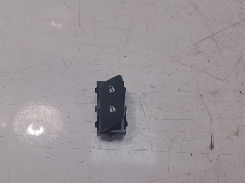 Recambio de interruptor para opel astra k lim. 5türig dynamic referencia OEM IAM 13437276  