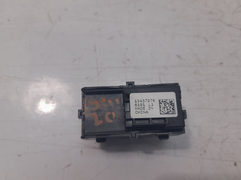 Recambio de interruptor para opel astra k lim. 5türig dynamic referencia OEM IAM 13437276  