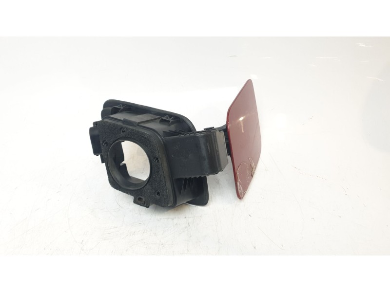 Recambio de tapa exterior combustible para kia niro referencia OEM IAM 81595AT000  