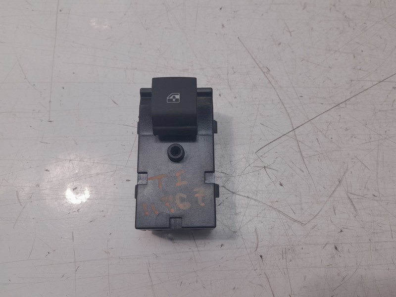 Recambio de mando elevalunas trasero izquierdo para opel astra k lim. 5türig dynamic referencia OEM IAM 13408452  