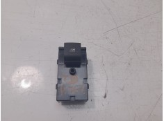 MANDO ELEVALUNAS TRASERO DERECHO 13408452 