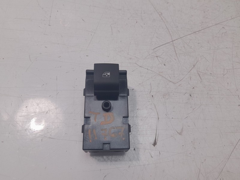 Recambio de mando elevalunas trasero derecho para opel astra k lim. 5türig dynamic referencia OEM IAM 13408452  