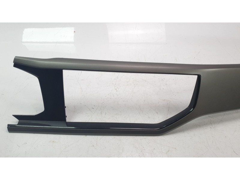 Recambio de aireador derecho para volkswagen polo advance referencia OEM IAM 2G1819704  