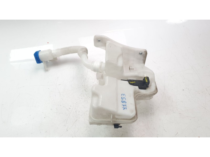 Recambio de deposito limpia para skoda kodiaq ambition referencia OEM IAM 5NA955448A  