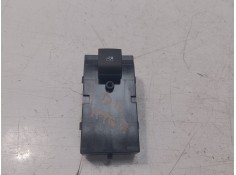 MANDO ELEVALUNAS DELANTERO DERECHO 13408448 