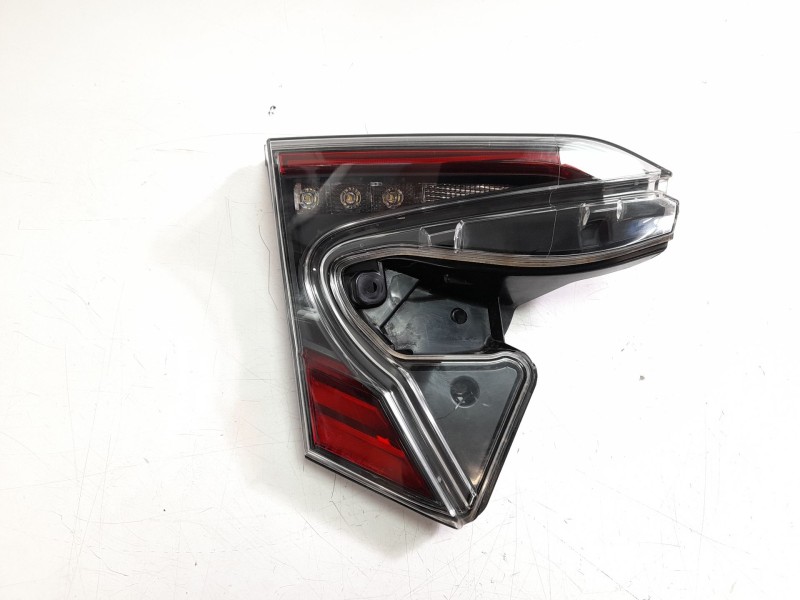 Recambio de piloto trasero izquierdo interior para toyota c-hr hybrid active referencia OEM IAM 81590F4021  