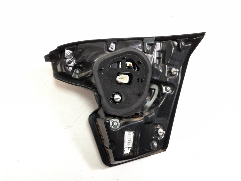 Recambio de piloto trasero izquierdo interior para toyota c-hr hybrid active referencia OEM IAM 81590F4021  
