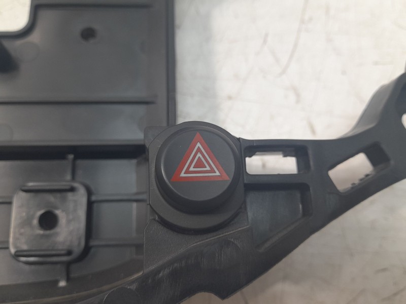 Recambio de warning para opel astra k lim. 5türig dynamic referencia OEM IAM 13476060  