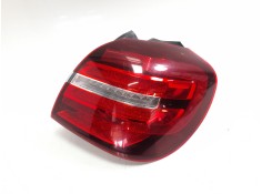 PILOTO TRASERO DERECHO A1569068400 103F13281770 16806842 M2270504