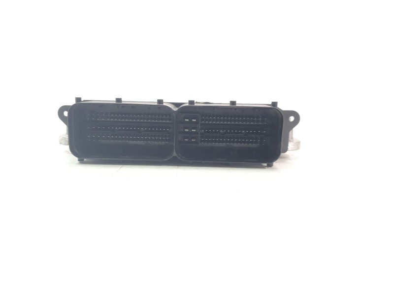 Recambio de centralita motor uce para skoda kodiaq ambition referencia OEM IAM 04L906026H  