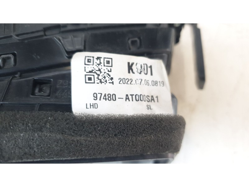 Recambio de aireador izquierdo para kia niro referencia OEM IAM 97480AT000SA1  