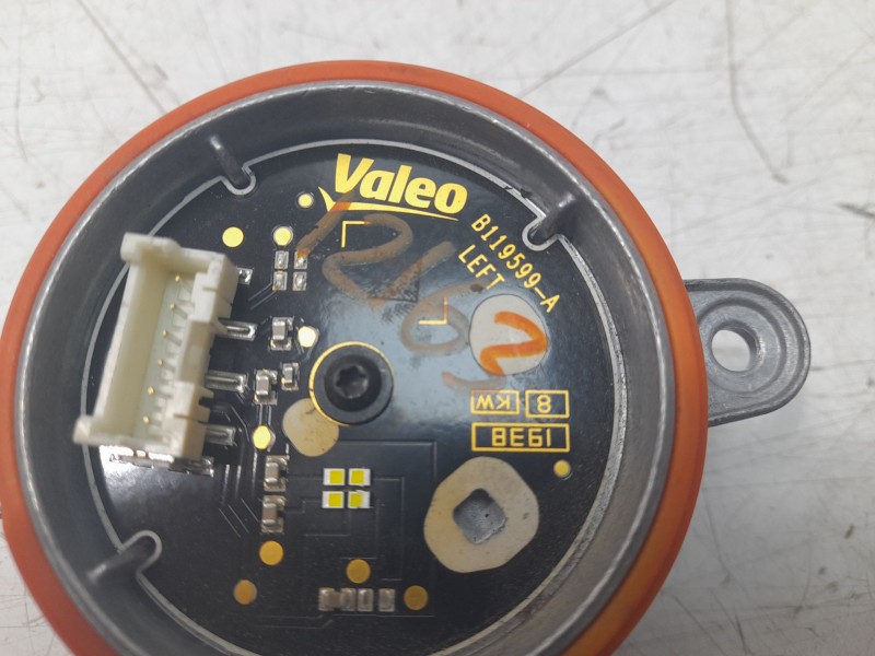 Recambio de bombillas para toyota corolla station wagon (_e21_) 2.0 hybrid (mzeh12) referencia OEM IAM B119599A  