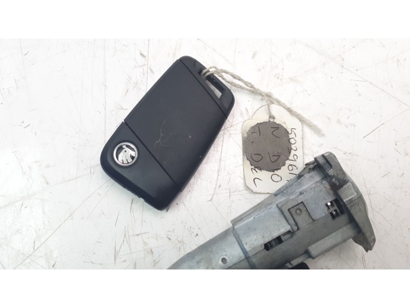 Recambio de conmutador de arranque para skoda kodiaq ambition referencia OEM IAM 3V0905217A  