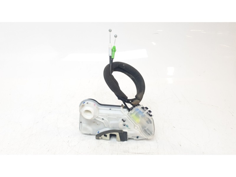 Recambio de cerradura puerta delantera izquierda para toyota c-hr hybrid active referencia OEM IAM 69040F4020  