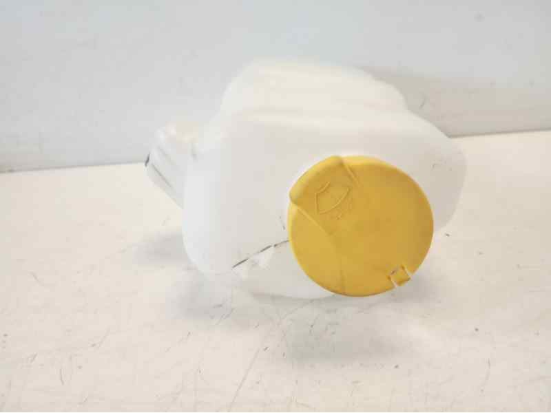 Recambio de deposito limpia para smart fortwo coupe electric drive (453.391) referencia OEM IAM A4538603300  