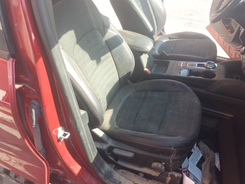 Recambio de juego asientos completo para ford kuga titanium referencia OEM IAM   