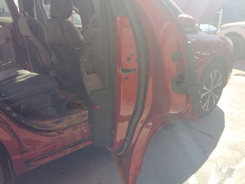 Recambio de cerradura puerta trasera derecha para ford kuga titanium referencia OEM IAM   