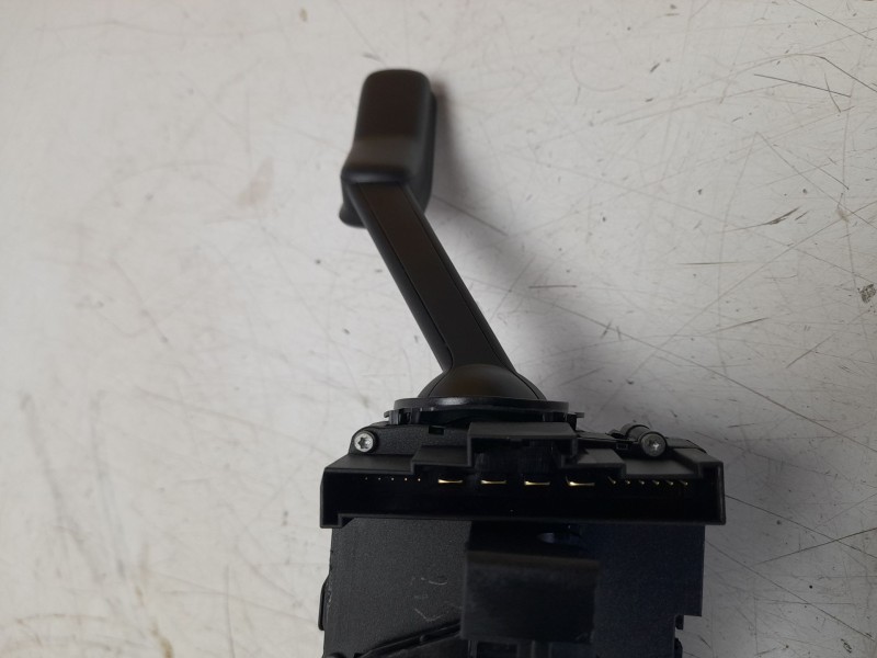 Recambio de mando multifuncion para volkswagen t-cross (c11, d31) 1.0 tsi referencia OEM IAM 2Q1953507L  