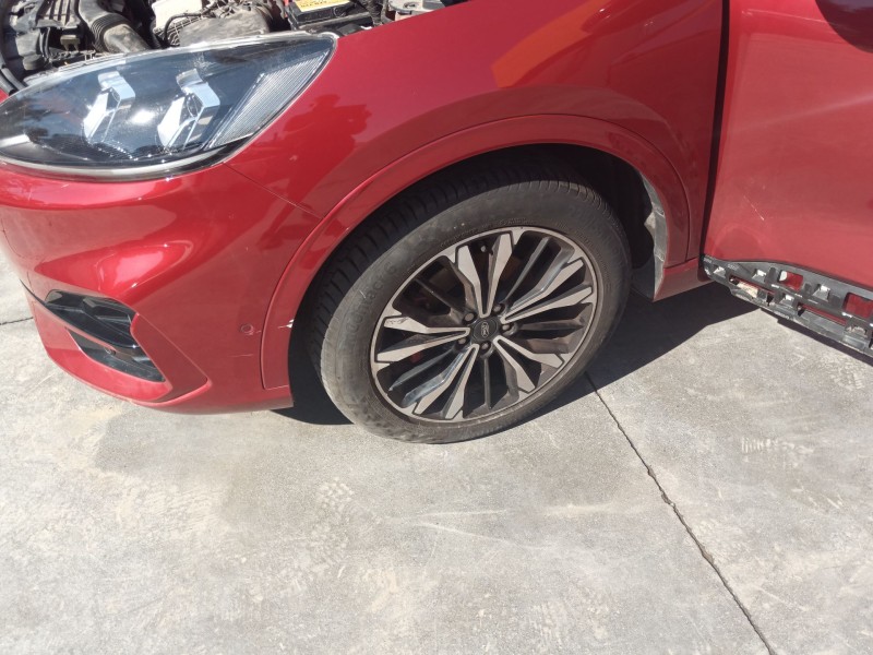 Recambio de mangueta delantera izquierda para ford kuga titanium referencia OEM IAM   