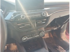 Recambio de aireador central para ford kuga titanium referencia OEM IAM JX7B19K617   2