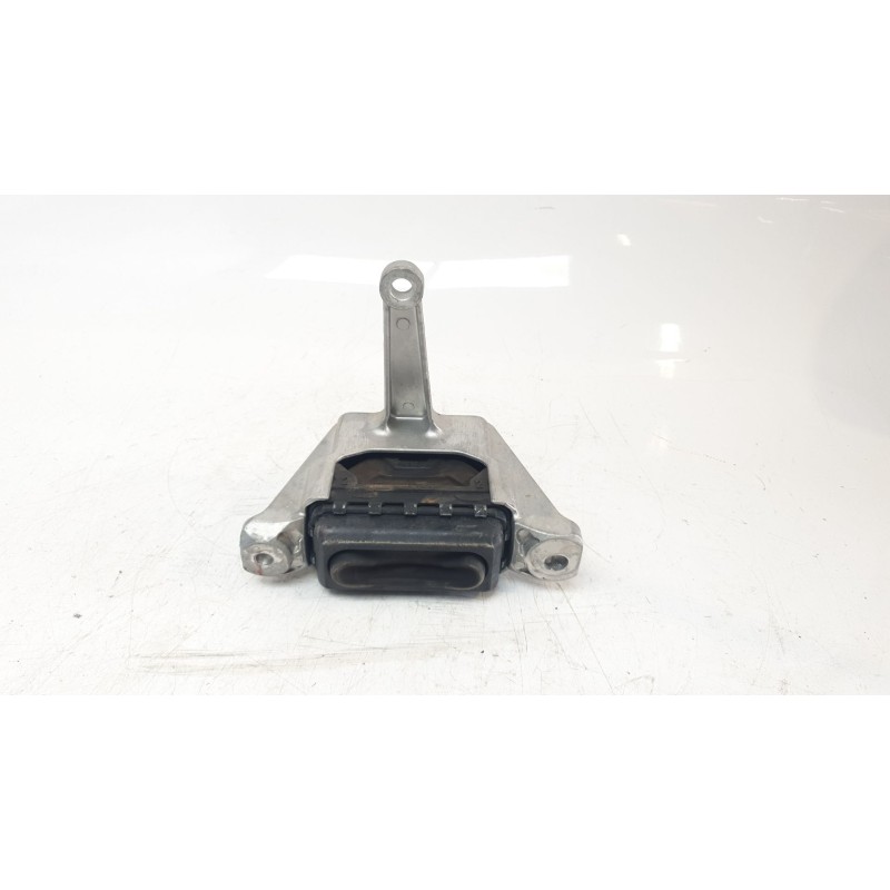 Recambio de soporte motor derecho para kia niro referencia OEM IAM 21810AA100  