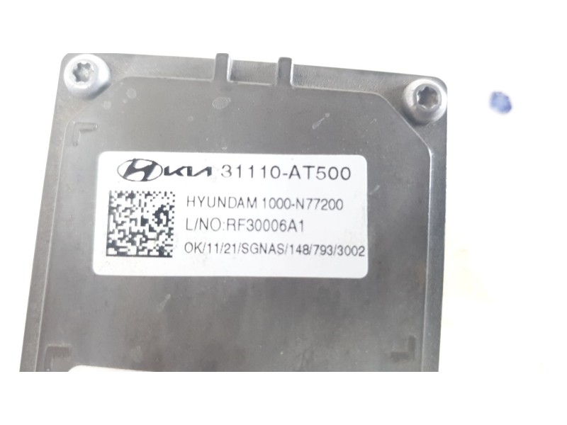 Recambio de bomba combustible para kia niro referencia OEM IAM 31110AT500  