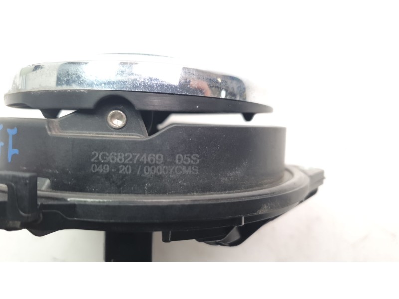 Recambio de maneta exterior maletero / porton para volkswagen polo advance referencia OEM IAM 2G6827469  