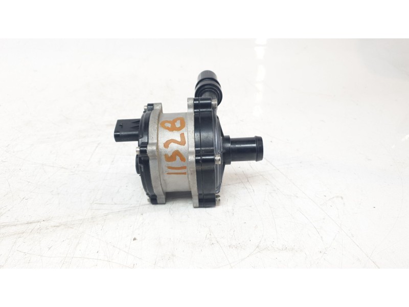 Recambio de bomba agua para kia niro referencia OEM IAM 369002BKH1  