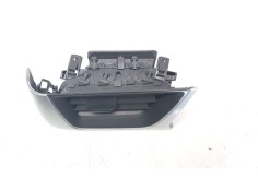 Recambio de aireador izquierdo para renault captur ii techno referencia OEM IAM 687611300R   2