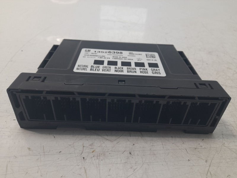 Recambio de modulo electronico para opel astra k lim. 5türig dynamic referencia OEM IAM 13526398 F00HJ02078 