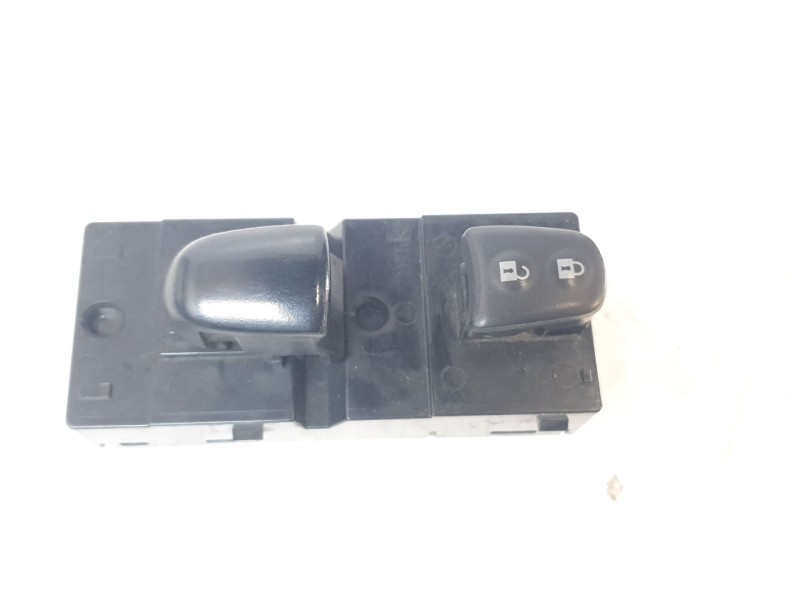 Recambio de mando elevalunas delantero derecho para nissan juke (f15) ultimate edition referencia OEM IAM 254111KA5A IAF470017HQ
