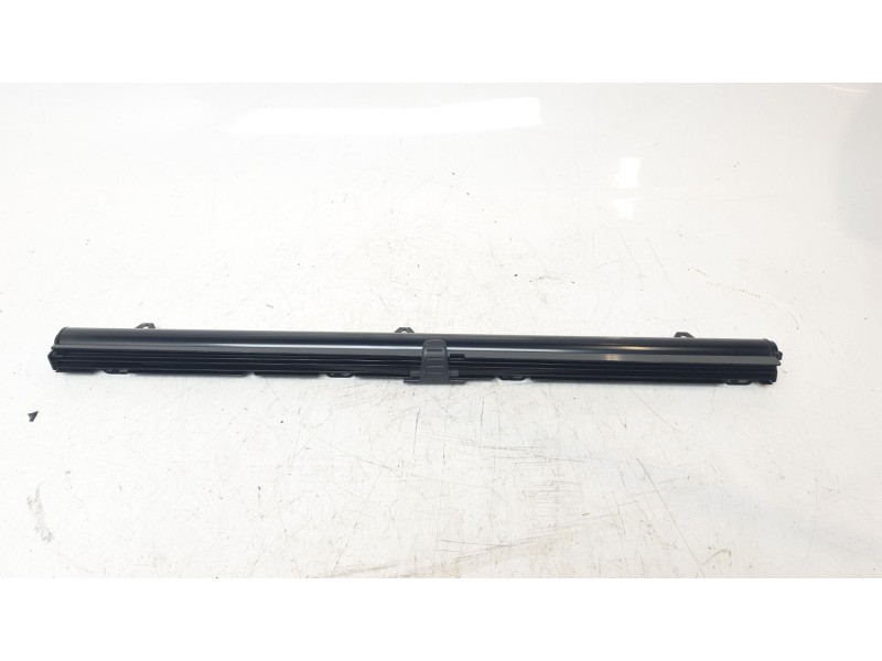 Recambio de parasol derecho para audi a4 avant (8w5) básico referencia OEM IAM 8W9861334A  