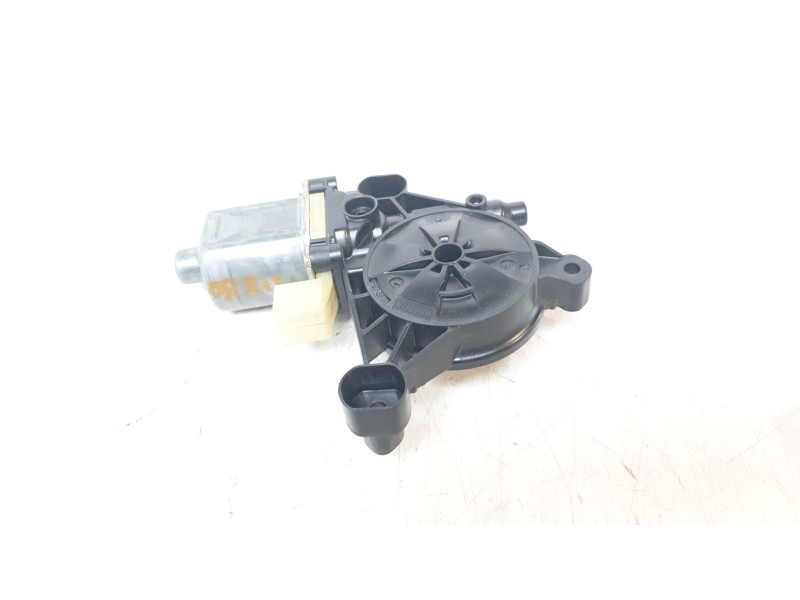 Recambio de motor elevalunas trasero izquierdo para audi a4 avant (8w5) básico referencia OEM IAM 8W0959811  