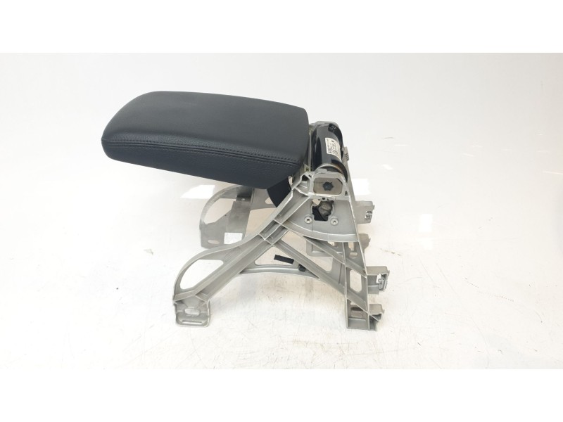 Recambio de apoyabrazos central para audi a4 avant (8w5) básico referencia OEM IAM 8W0864207H  