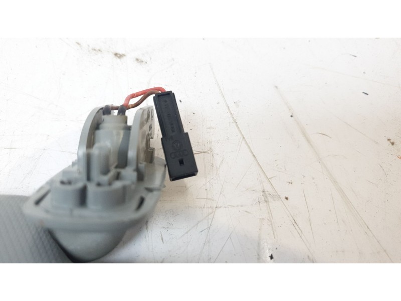 Recambio de parasol izquierdo para audi a4 avant (8w5) básico referencia OEM IAM 8W0857551K  