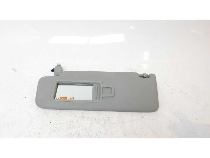 Recambio de parasol izquierdo para audi a4 avant (8w5) básico referencia OEM IAM 8W0857551K  