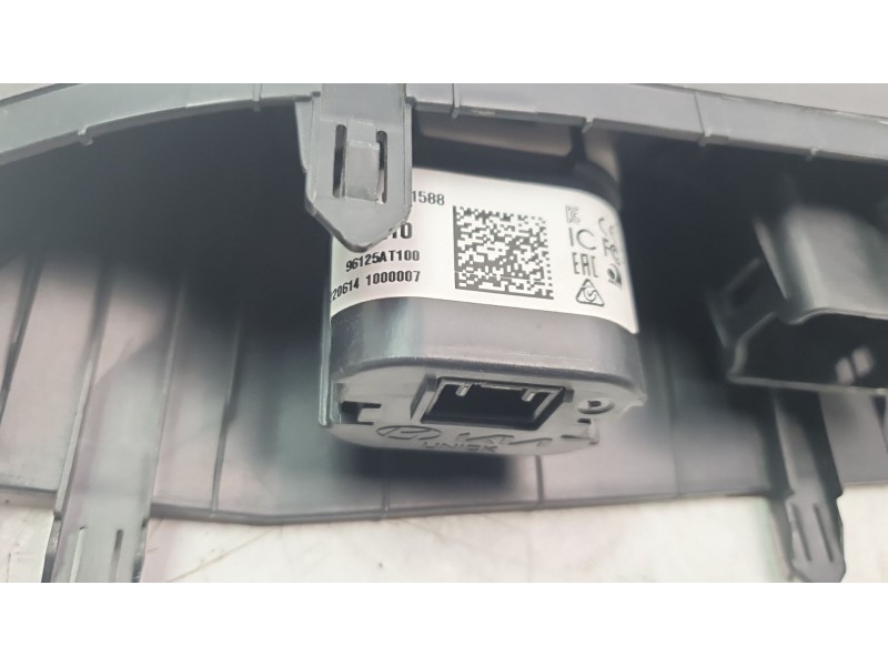 Recambio de modulo electronico para kia niro referencia OEM IAM 96125AT100  