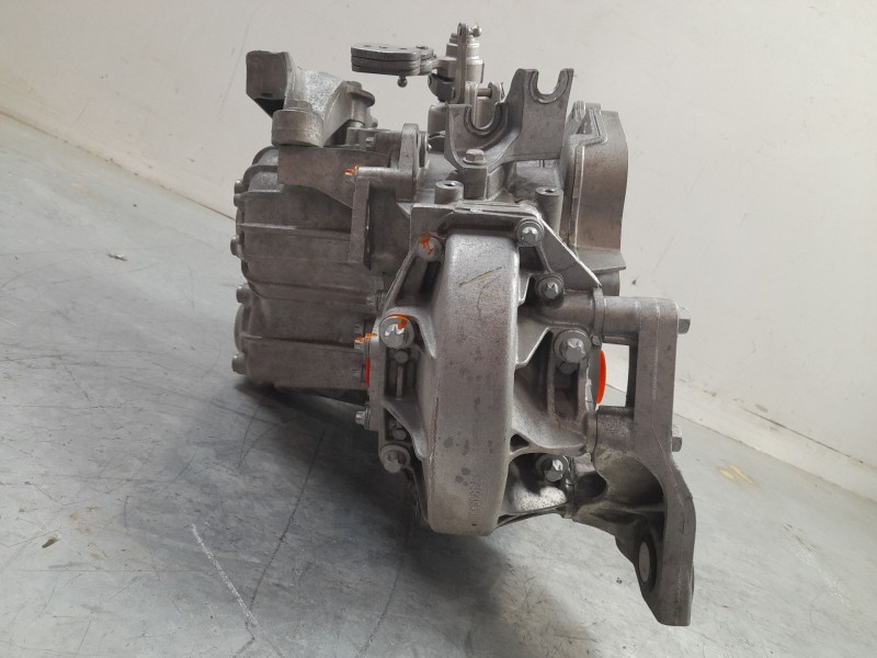 Recambio de caja cambios para opel astra k lim. 5türig dynamic referencia OEM IAM M320SGE 3350TA 55502625